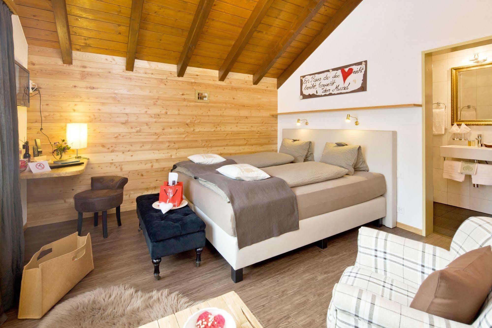 Hotel Restaurant Buerchnerhof Bürchen Eksteriør bilde